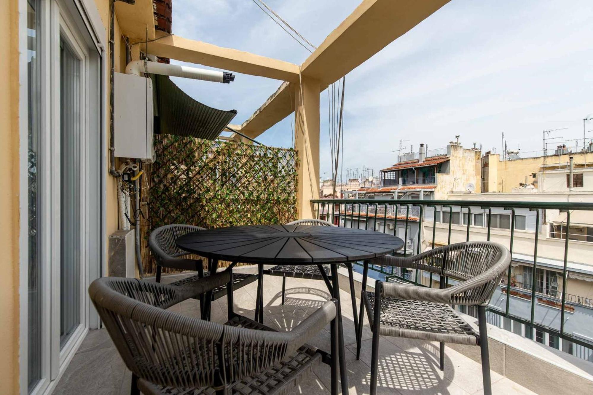 Urban Jungle Apartment Thessaloníki Luaran gambar