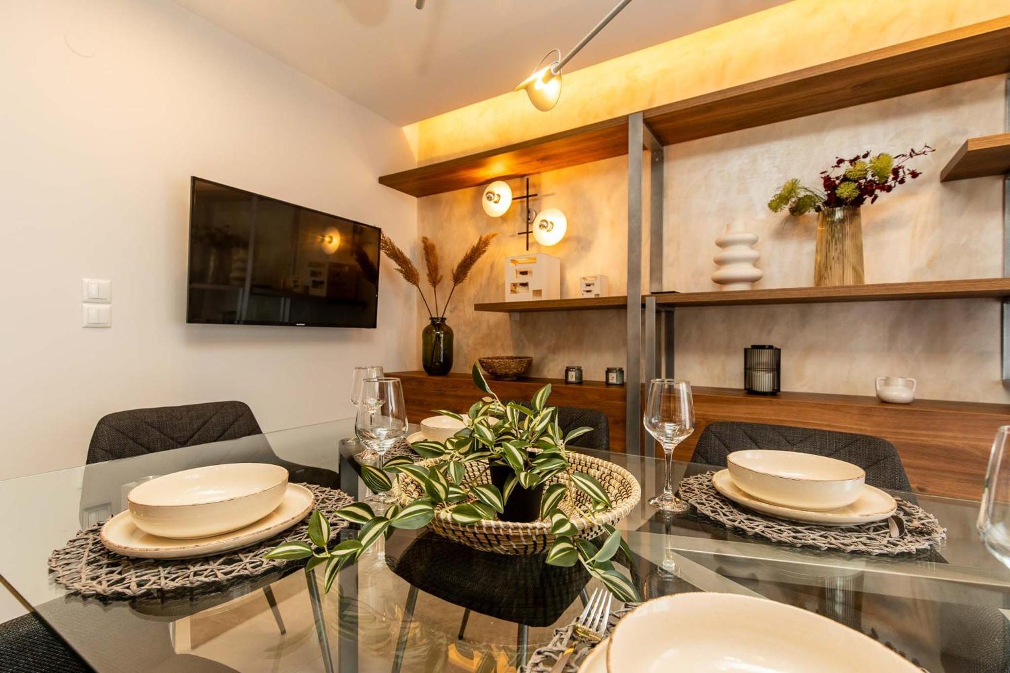 Urban Jungle Apartment Thessaloníki Luaran gambar